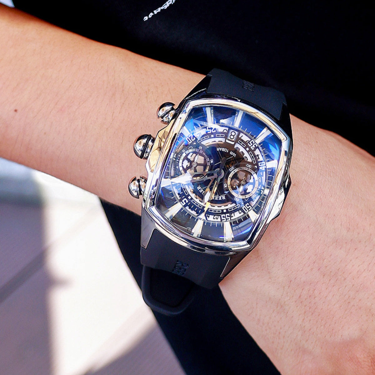 REEF TIGER | Aurora Tank Quartz Watch